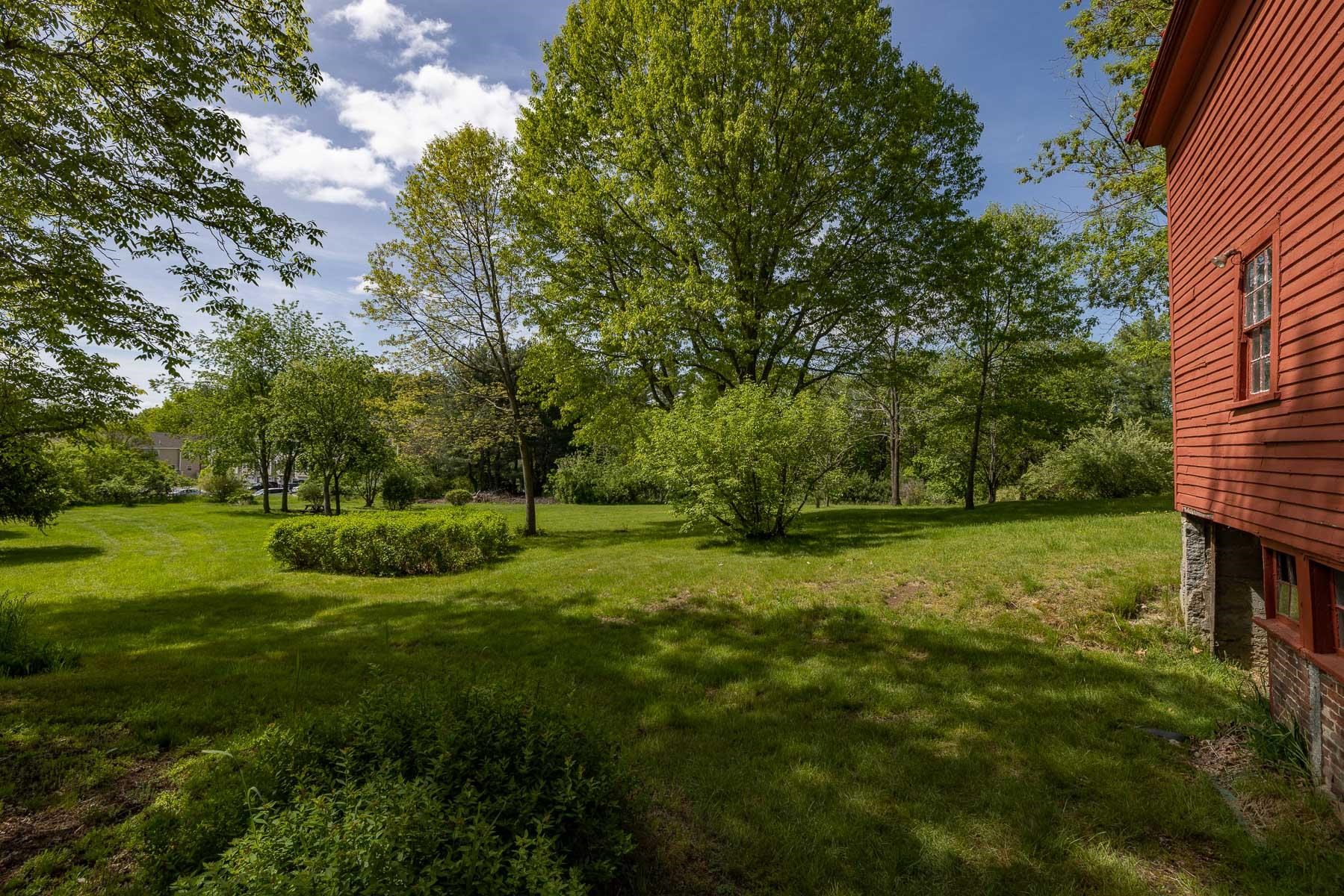 25 Dover Point Road Dover, NH 03820 - Photo 10 of 35