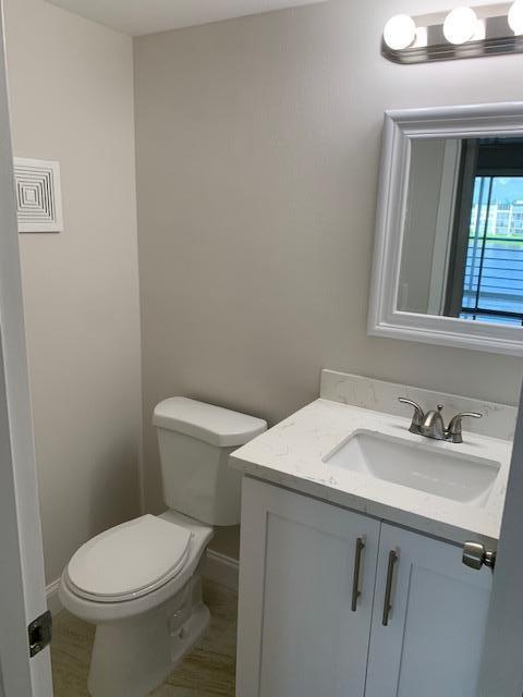 4088 Guildford East Boca Raton, FL 33434 - Photo 9 of 19 IMG_6750