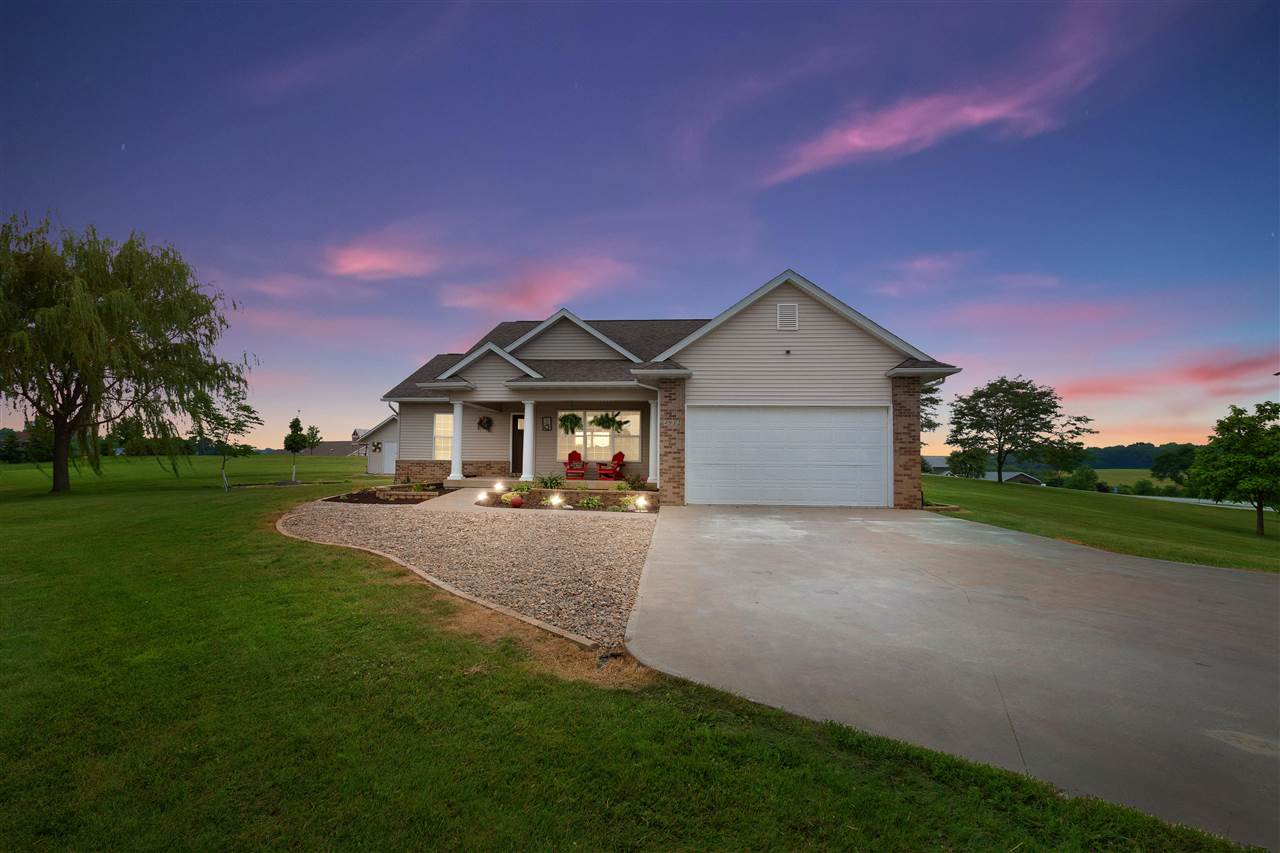 4912 Walnut Road Southwest Kalona, IA 52247 - Photo 1 of 38 Gallery Image 1