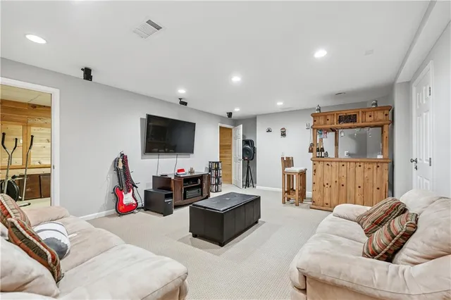 a view of a room with shelf