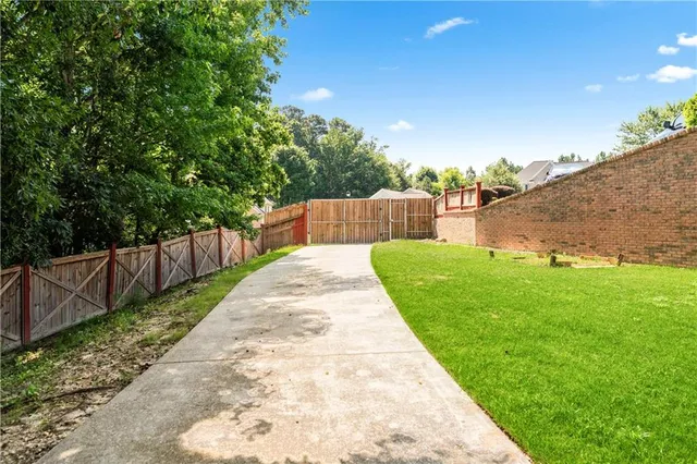 $750,000 | 2012 Arbor Springs Way, Buford, GA 30519