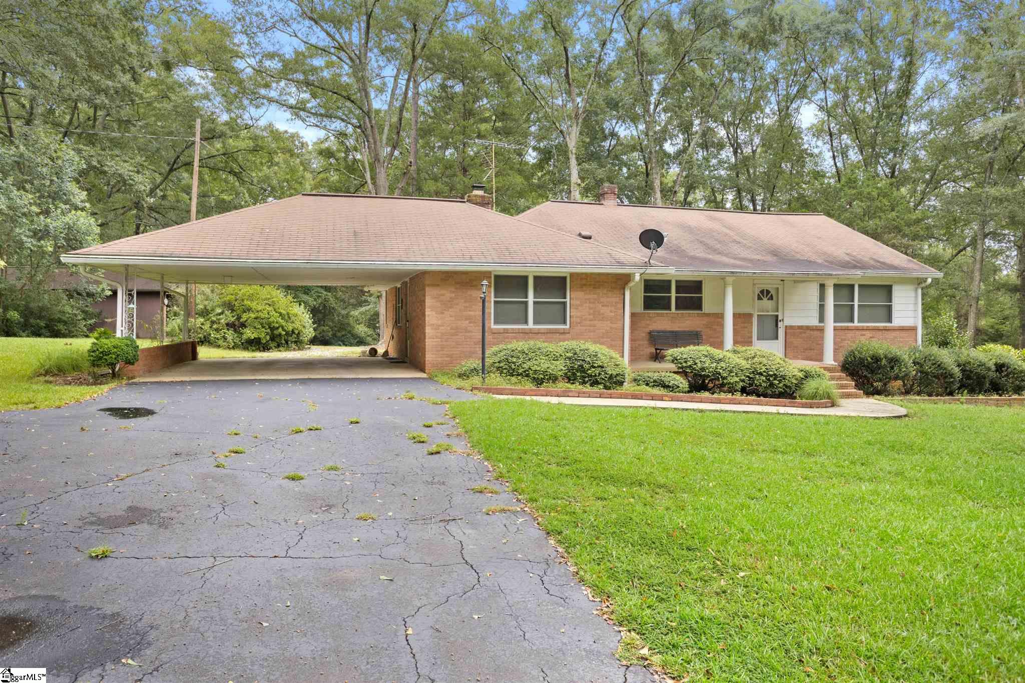 620 Pinson Farm Road Belton, SC 29627 - Photo 1 of 26