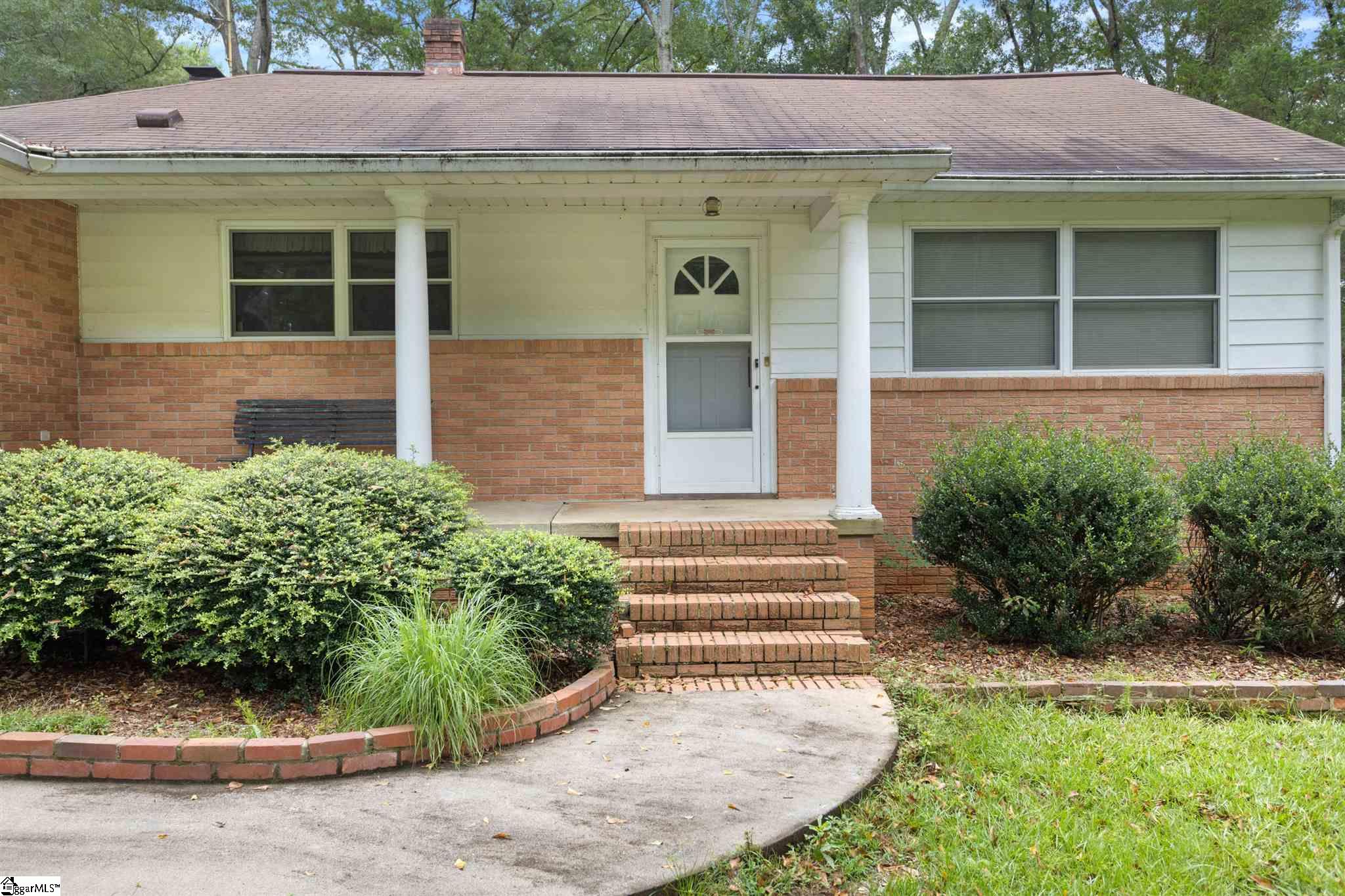 620 Pinson Farm Road Belton, SC 29627 - Photo 3 of 26