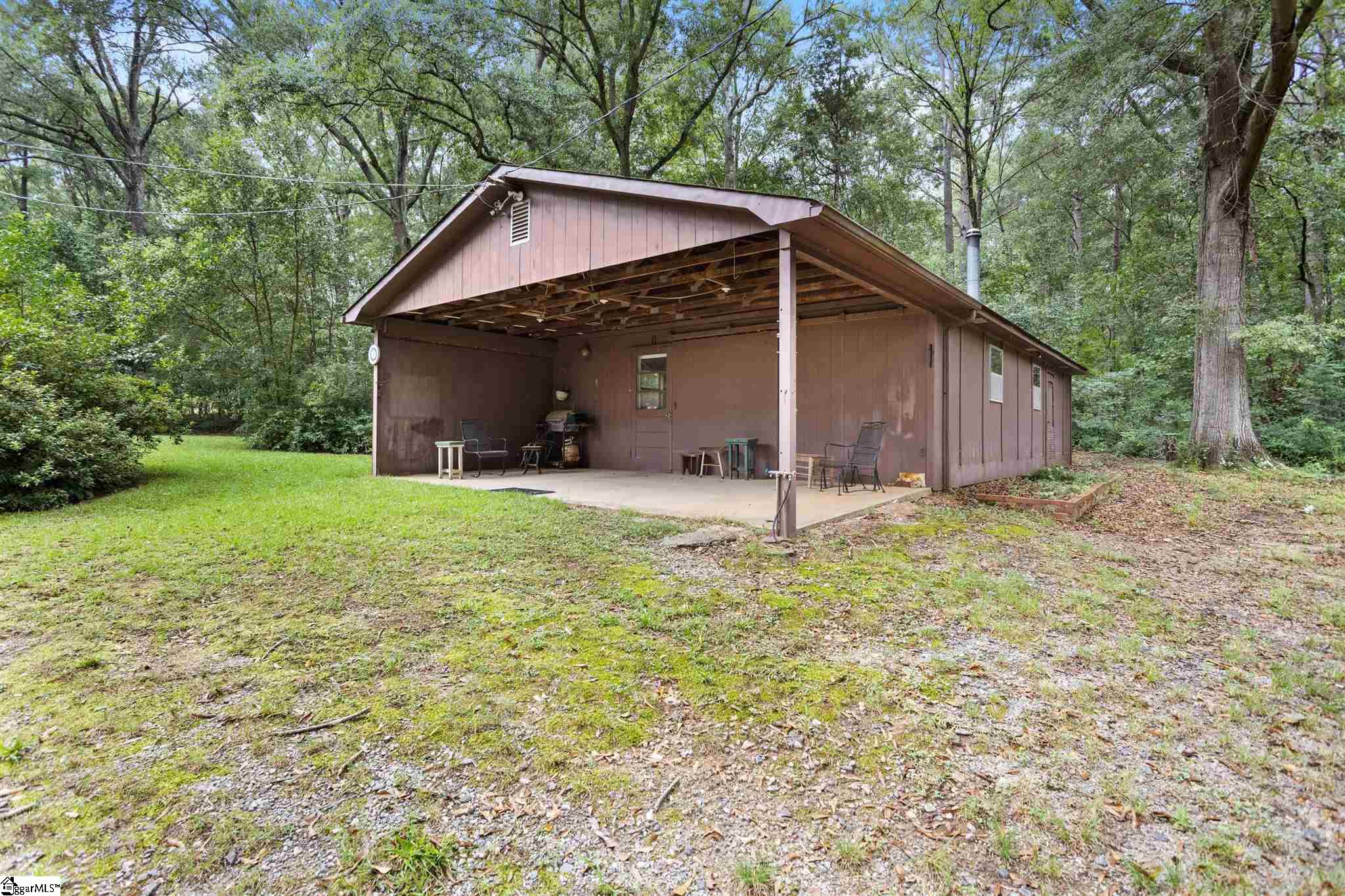 620 Pinson Farm Road Belton, SC 29627 - Photo 6 of 26