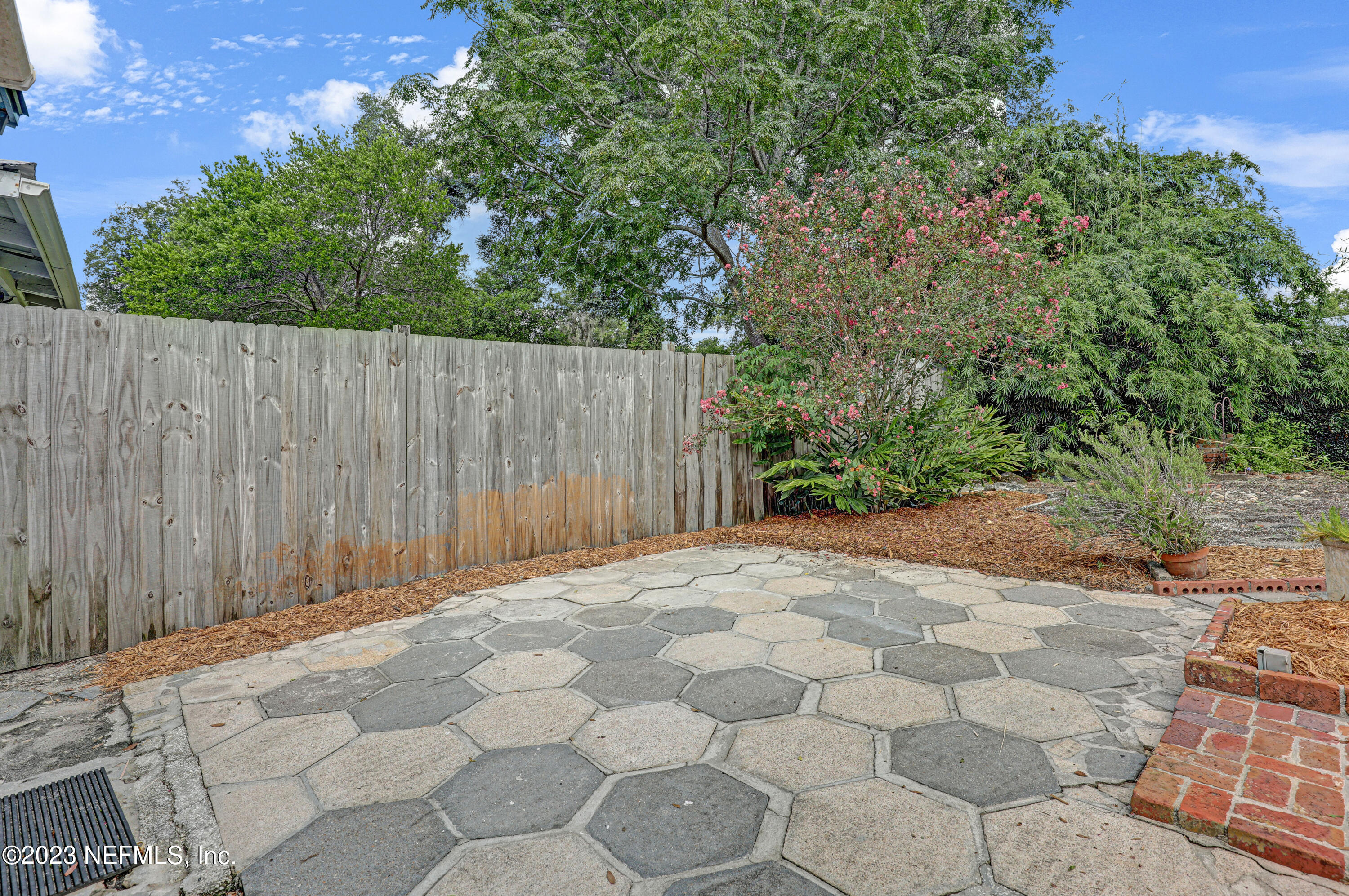 5243 Birkenhead Road Jacksonville, FL 32210 - Photo 45 of 49 3. Patio