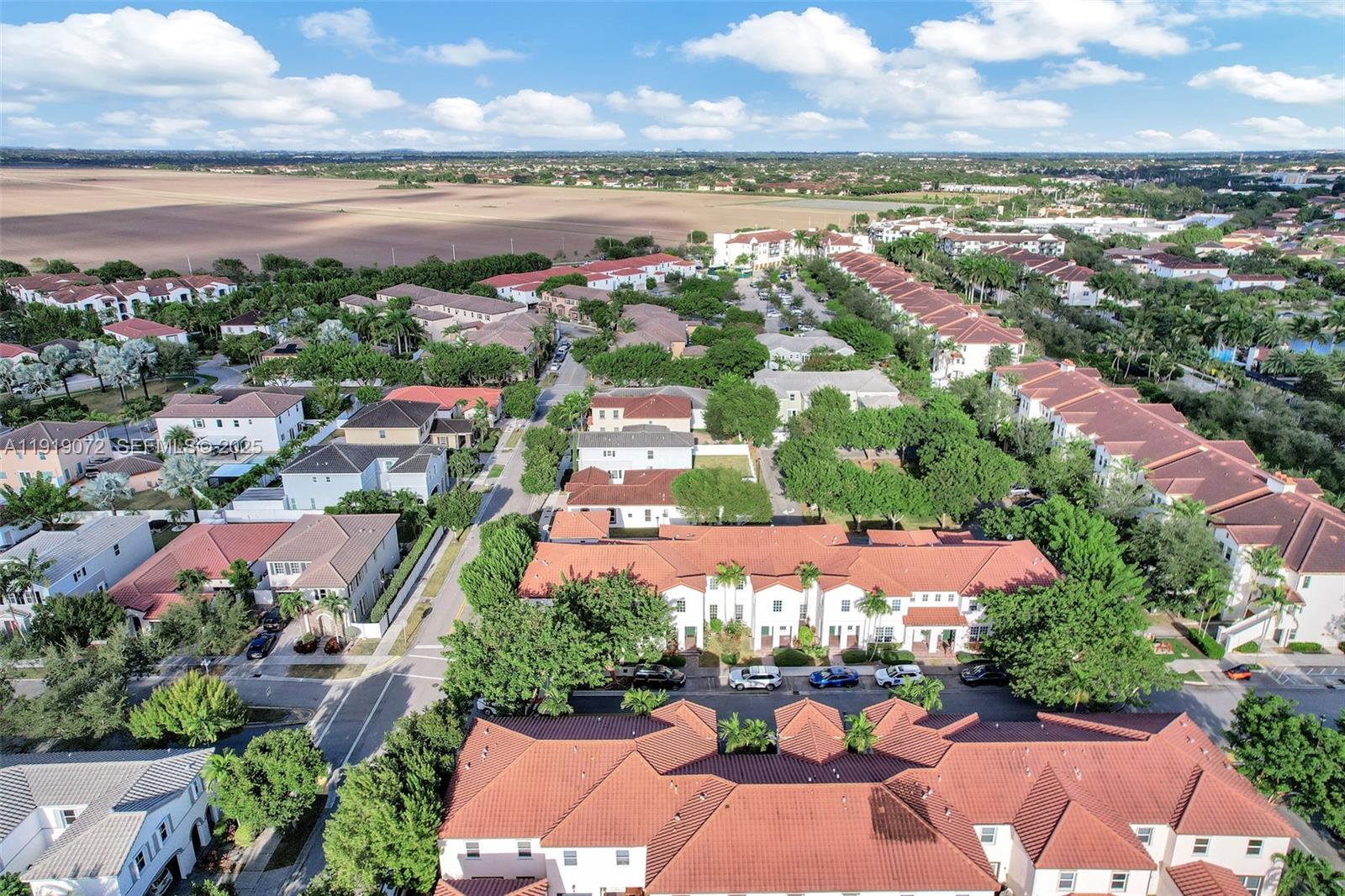 9213 Southwest 170th Avenue Miami, FL 33196 - Photo 24 of 82