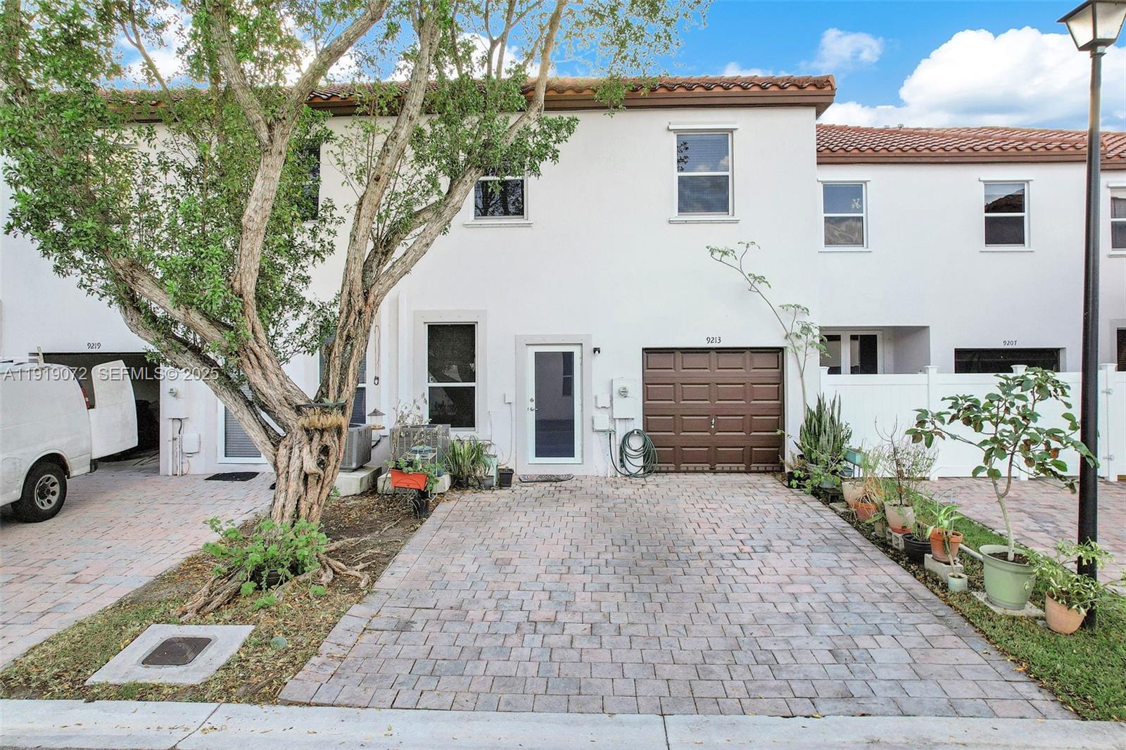 9213 Southwest 170th Avenue Miami, FL 33196 - Photo 8 of 82