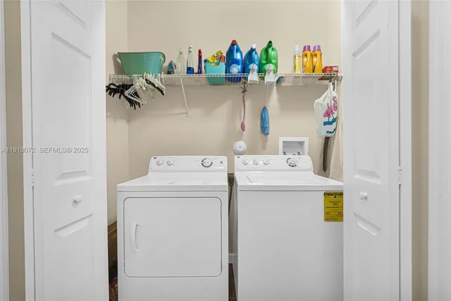 $540,000 | 9213 Southwest 170th Avenue, Miami, FL 33196