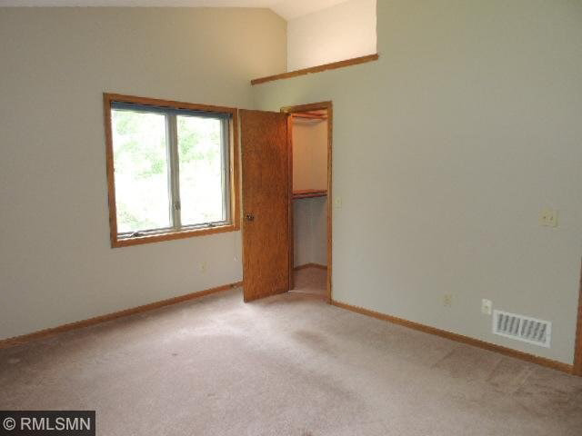 3817 Fairhaven Road Eagan, MN 55123 - Photo 11 of 18 Gallery Image 11