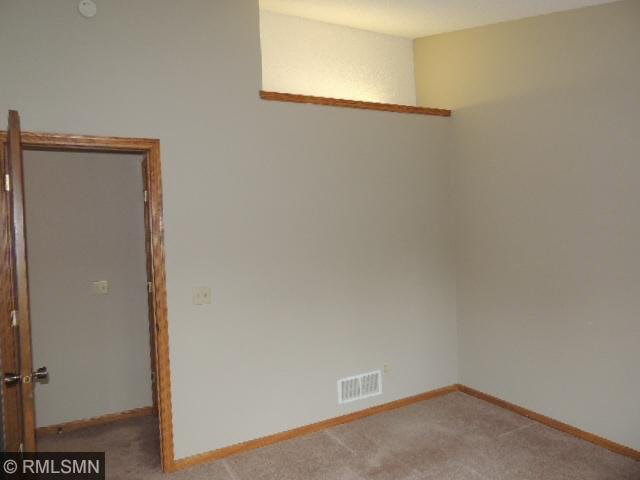 3817 Fairhaven Road Eagan, MN 55123 - Photo 8 of 18 Gallery Image 8