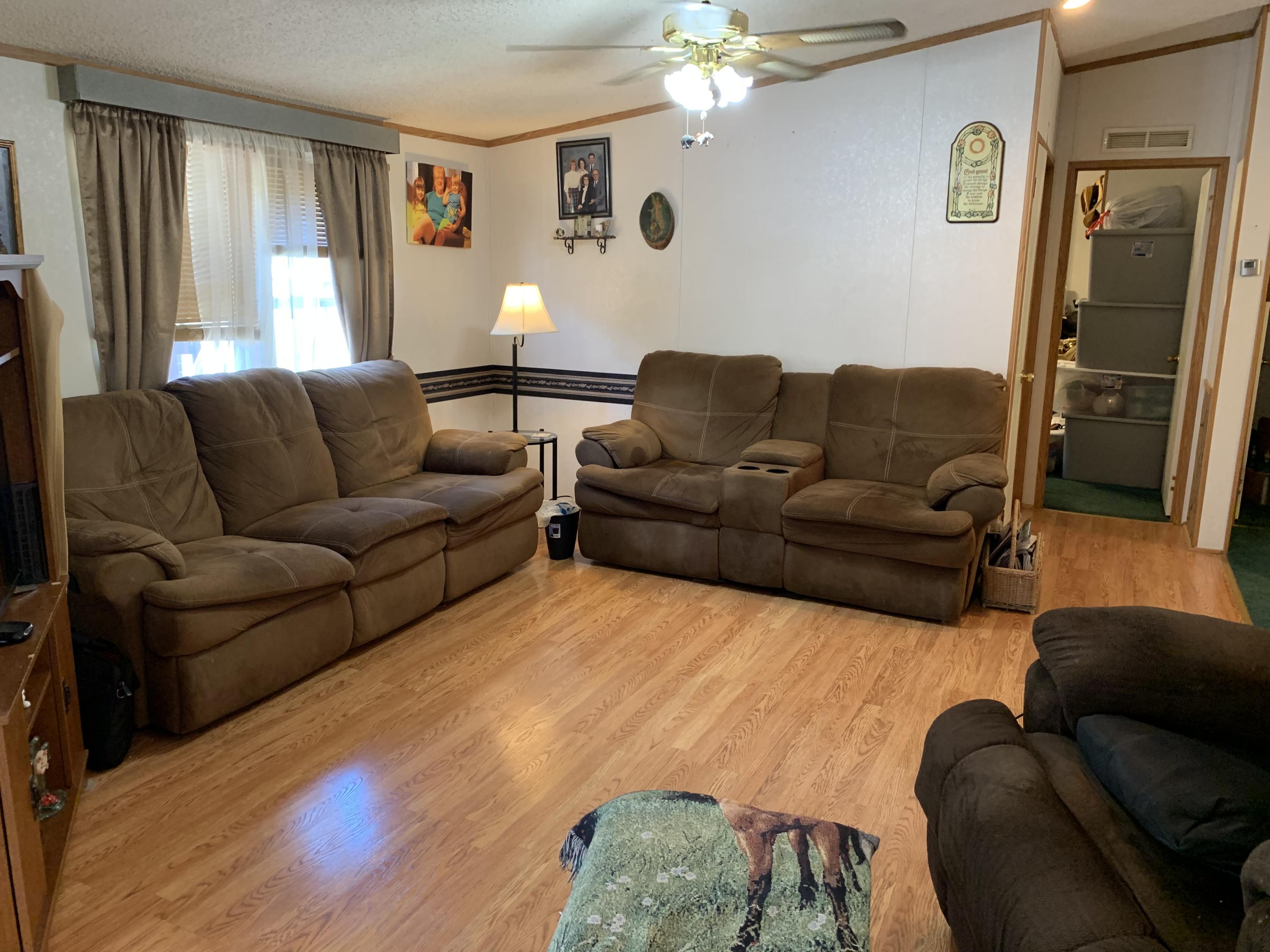 115 Lee Moore Road Unicoi, TN 37692 - Photo 23 of 26 IMG_2062