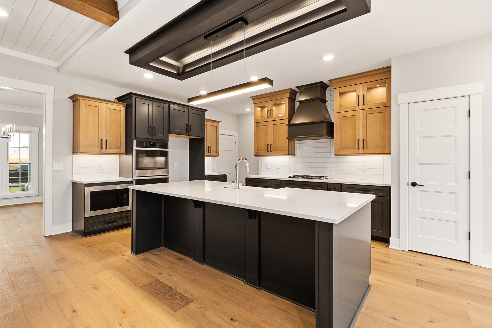 24 Port Royal Estate Adams, TN 37010 - Photo 9 of 34 a kitchen with stainless steel appliances granite countertop a stove and a refrigerator