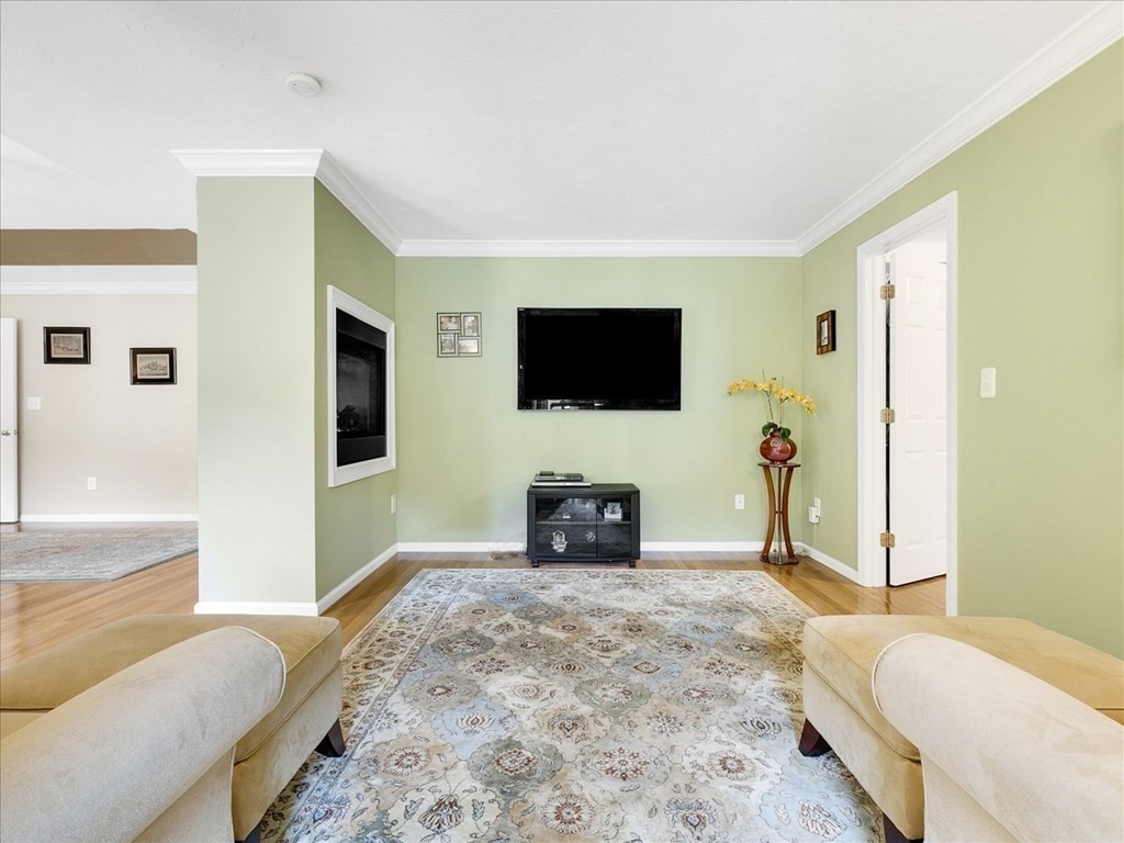 58 Blue Jay Lane Ashland, MA 01721 - Photo 18 of 41