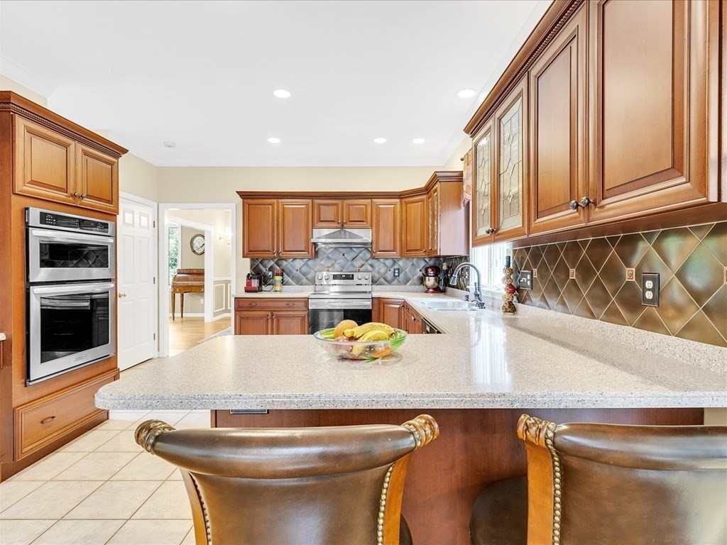 58 Blue Jay Lane Ashland, MA 01721 - Photo 8 of 41