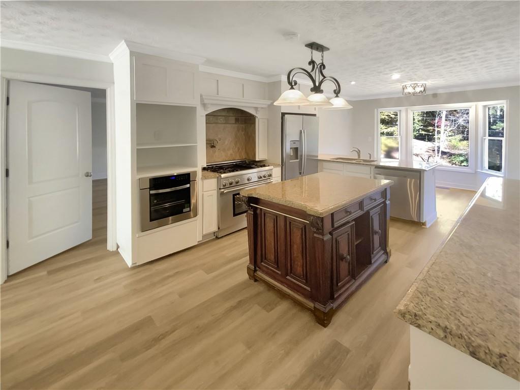 156 Page Place Canton, GA 30114 - Photo 4 of 26