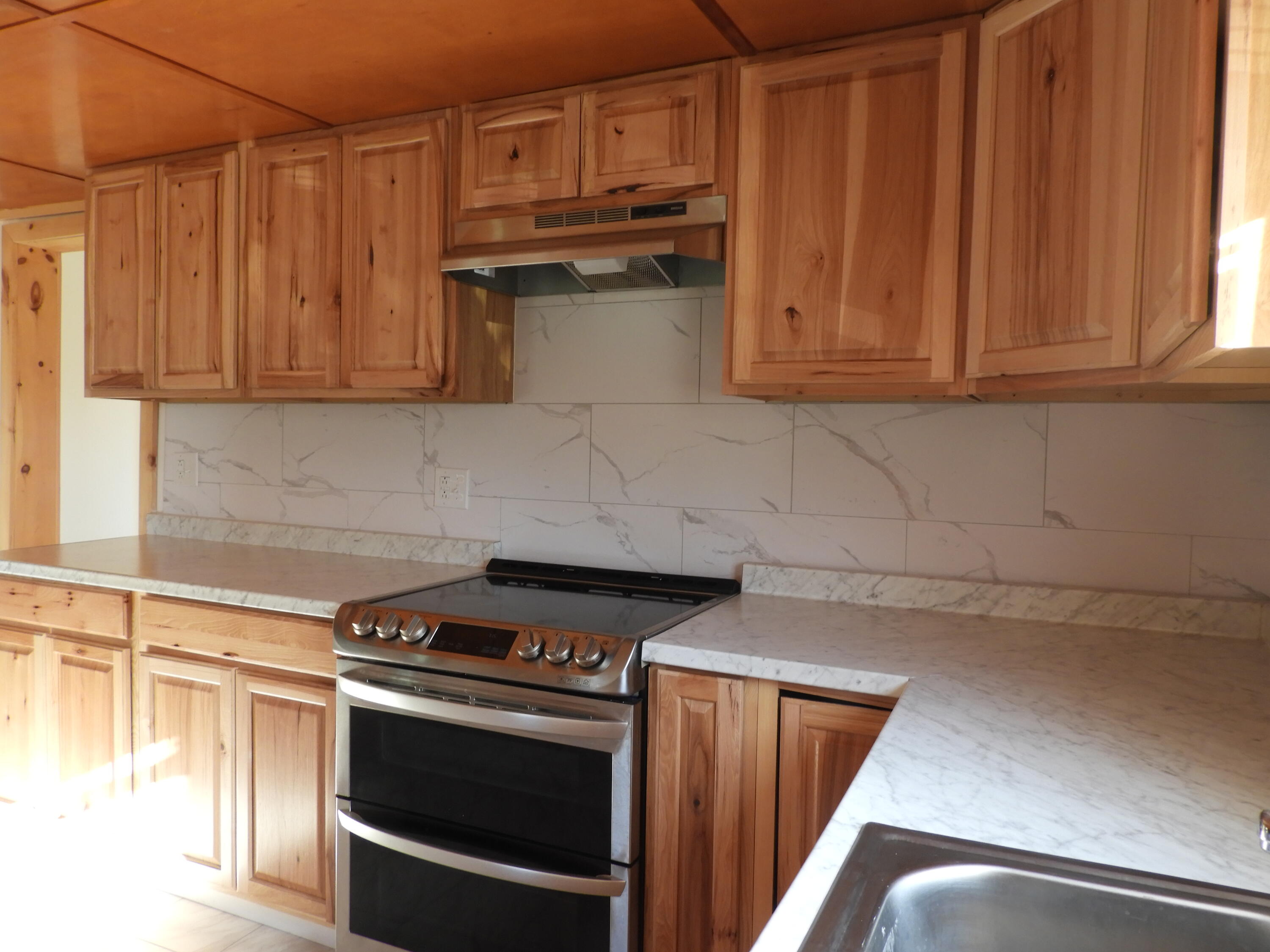 27 Fiske Road West Chazy, NY 12992 - Photo 8 of 29 Kitchen