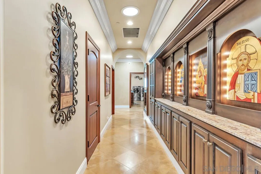 10321 Hitching Post Way Santee, CA 92071 - Photo 28 of 75