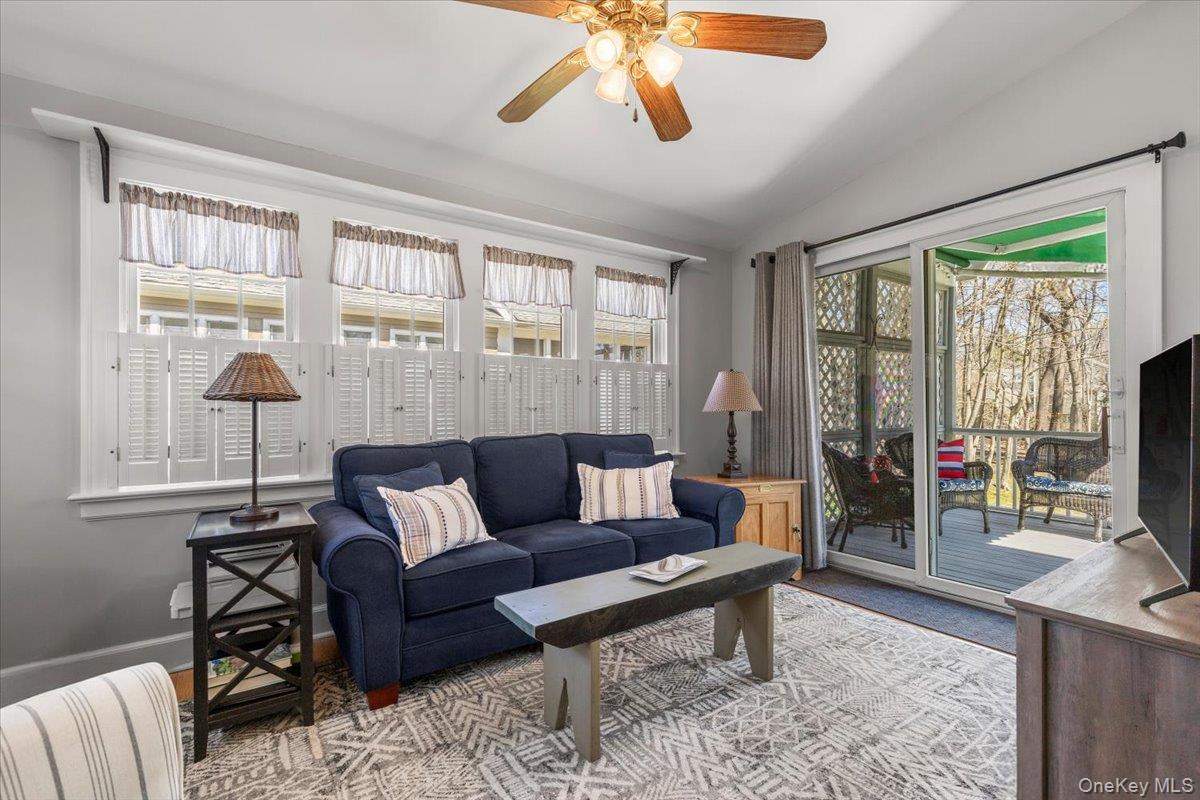 15 Park Street Rye, NY 10580 - Photo 8 of 22