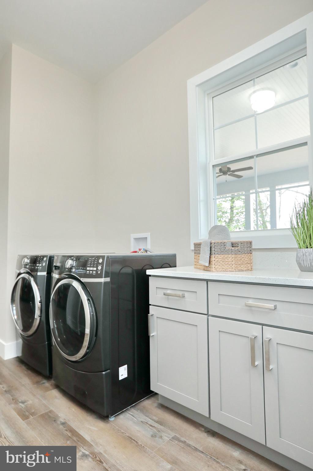 16761 Gridiron Road Cobb Island, MD 20625 - Photo 14 of 93 Laundry room