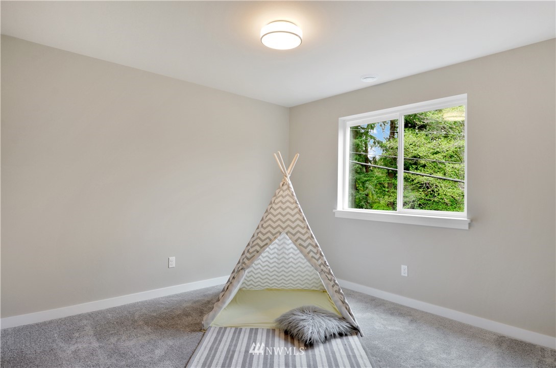 21608 2nd Court Southeast Bothell, WA 98021 - Photo 22 of 25