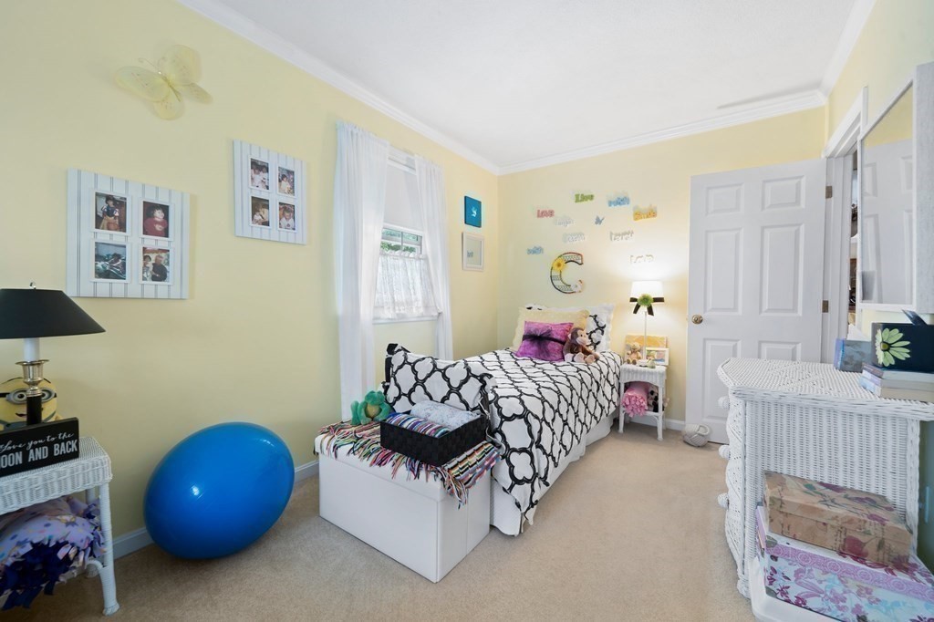 33 Sonning Road Beverly, MA 01915 - Photo 16 of 33