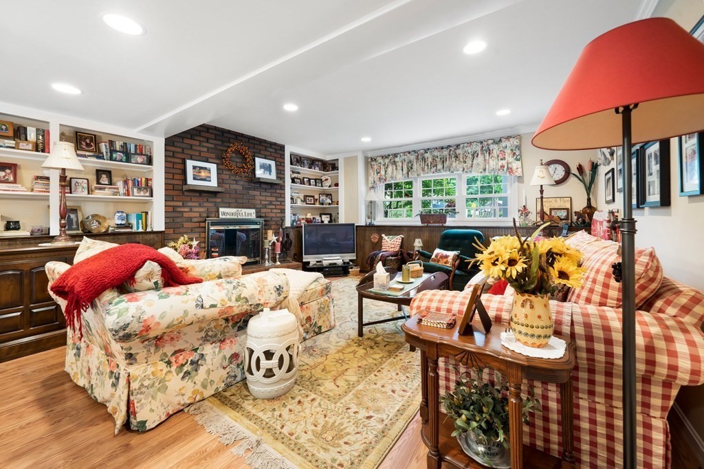 33 Sonning Road Beverly, MA 01915 - Photo 23 of 33