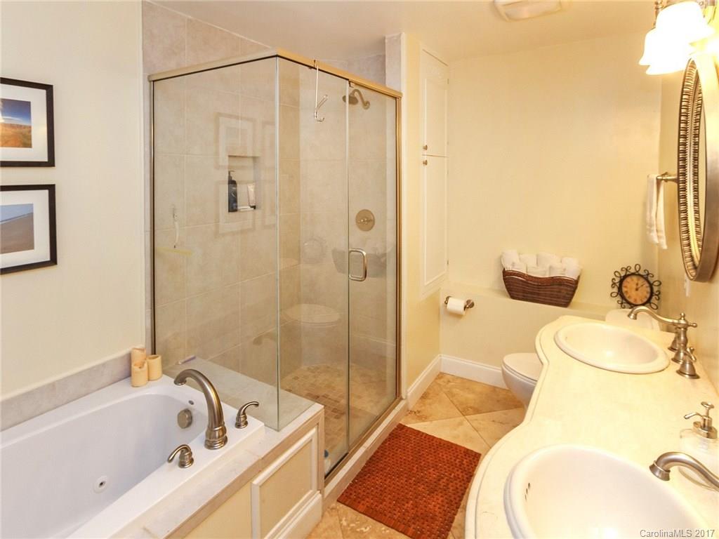 5534 Murrayhill Road Charlotte, NC 28210 - Photo 6 of 24 Gallery Image 6
