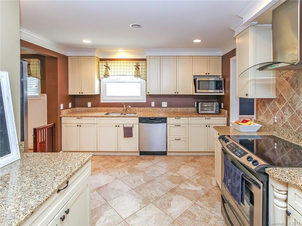 5534 Murrayhill Road Charlotte, NC 28210 - Photo 10 of 24 Gallery Image 10