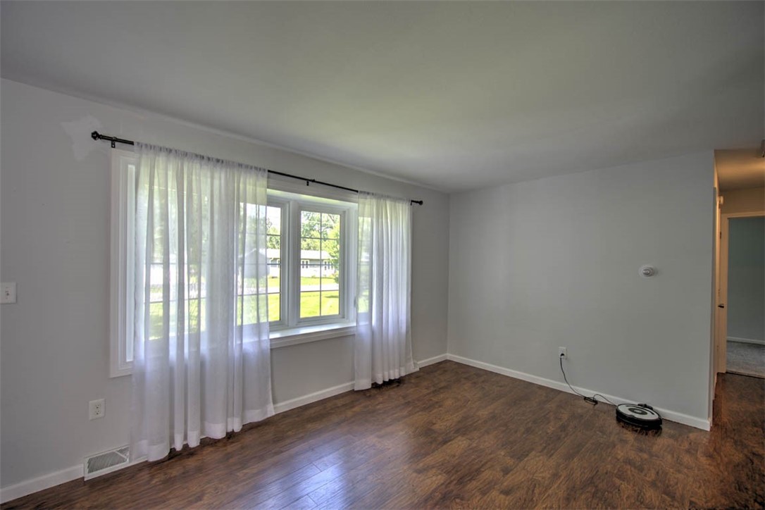 2609 French Drive Decatur, IL 62521 - Photo 10 of 33