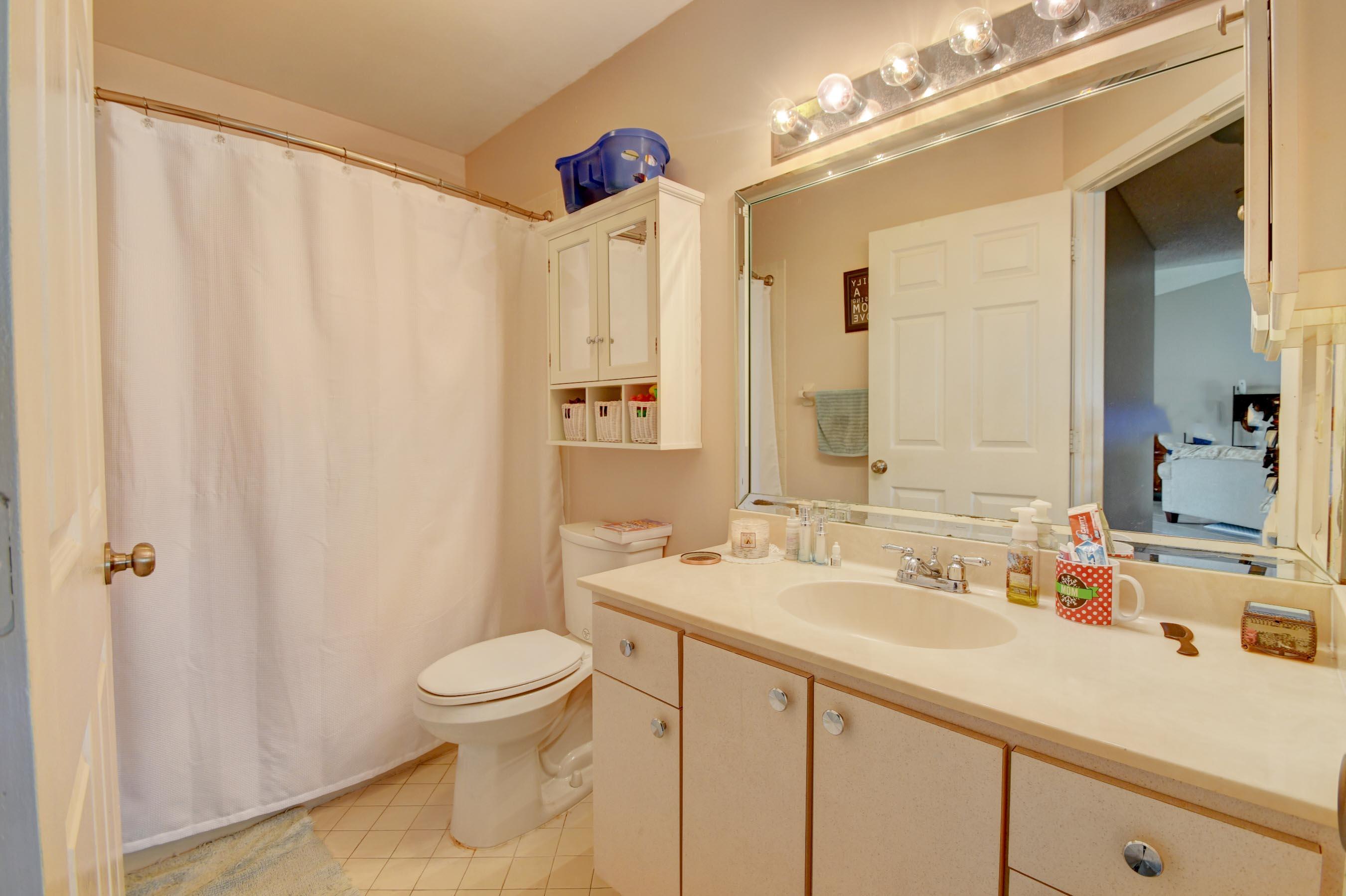 9932 Pinellas Park Road Boca Raton, FL 33428 - Photo 12 of 20 03_dsc_5076_77_78_79_80