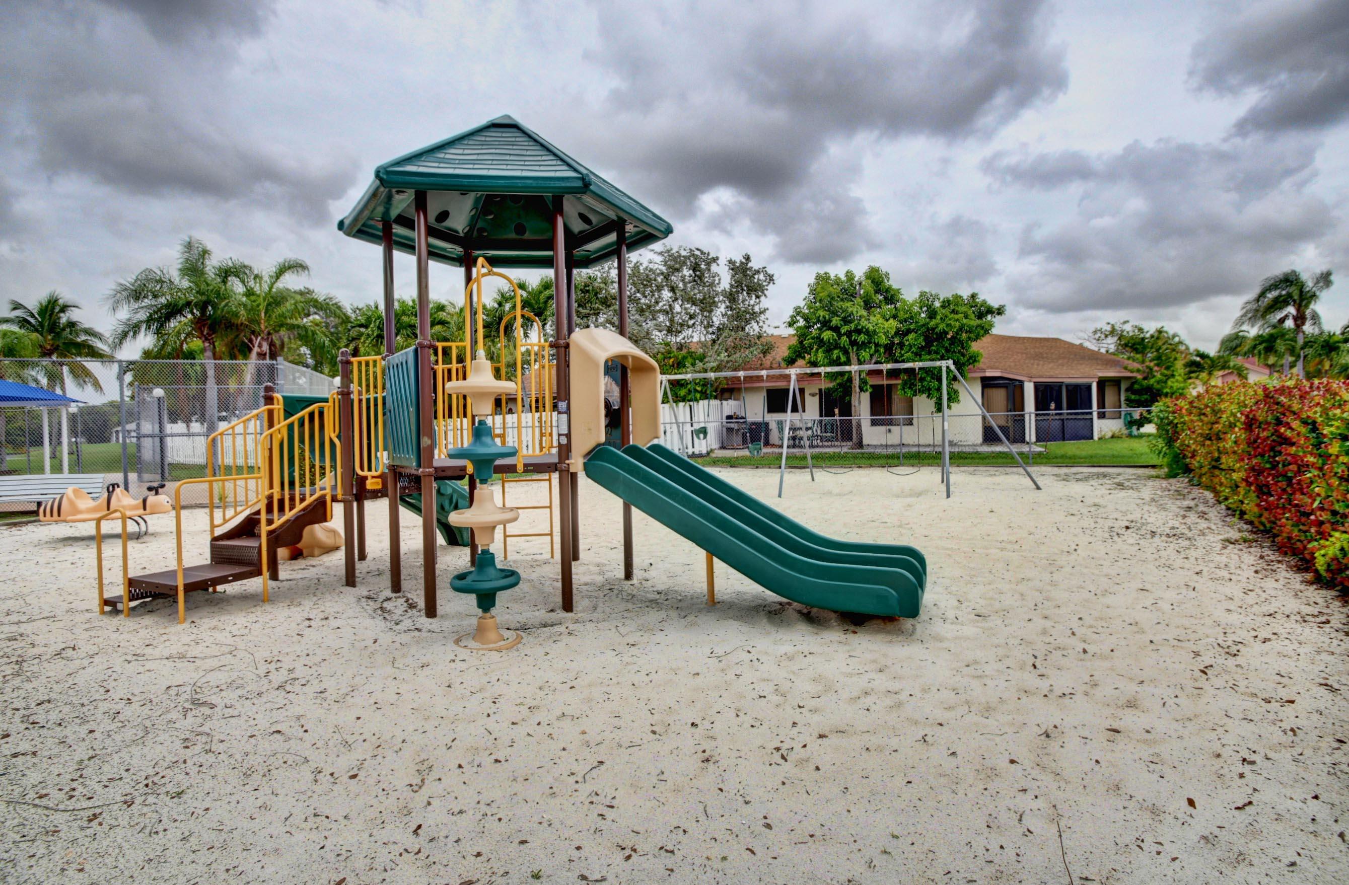 9932 Pinellas Park Road Boca Raton, FL 33428 - Photo 18 of 20 22_dsc_5261_2_3_4_5