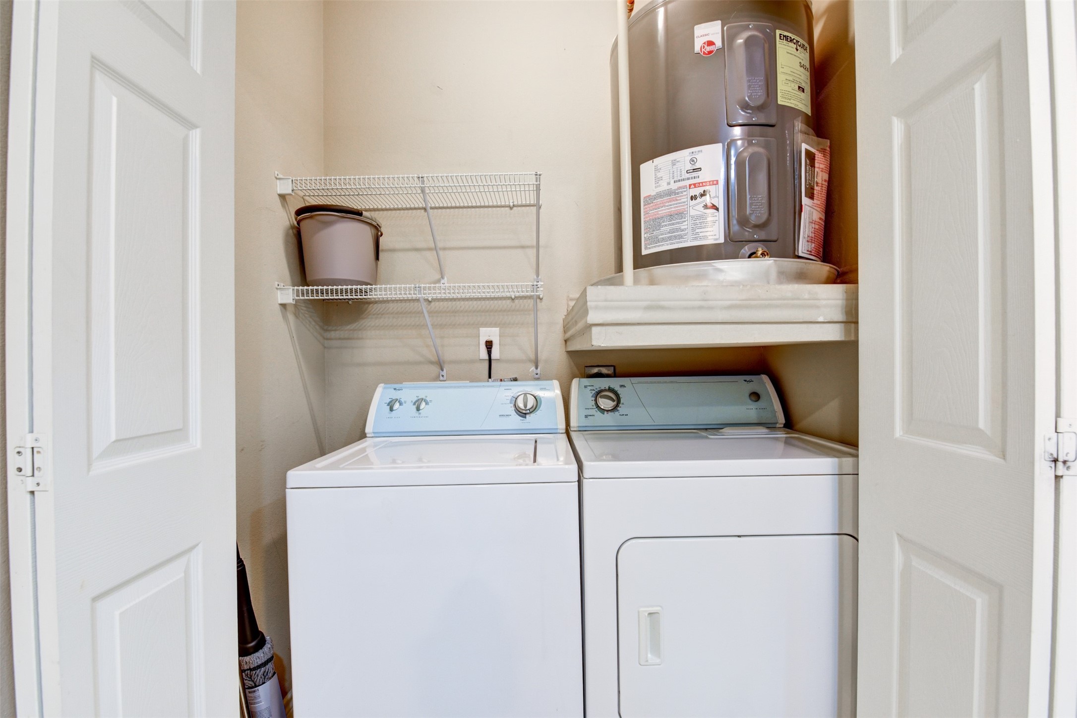 2400 McCue Road, Unit 448 Houston, TX 77056 - Photo 18 of 44