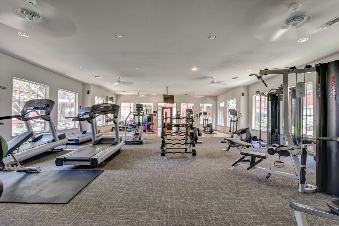 2400 McCue Road, Unit 448 Houston, TX 77056 - Photo 34 of 44