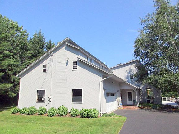 650 Neck Road South China, ME 04358 - Photo 35 of 36 Garage & entry
