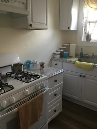 $2,350 | 184 Chestnut Street, Unit 2R, Lynn, MA 01902