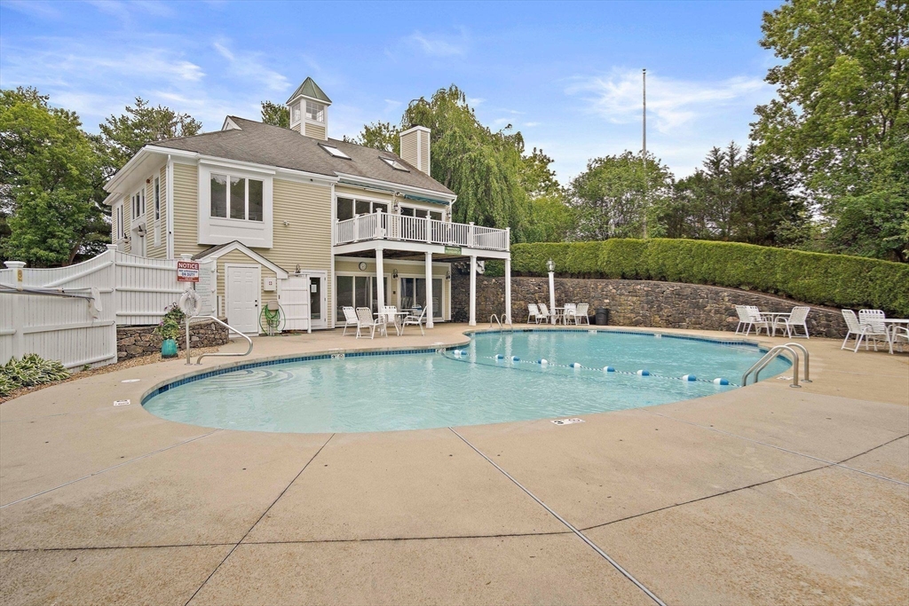 86 Abington Road, Unit 86 Danvers, MA 01923 - Photo 35 of 41