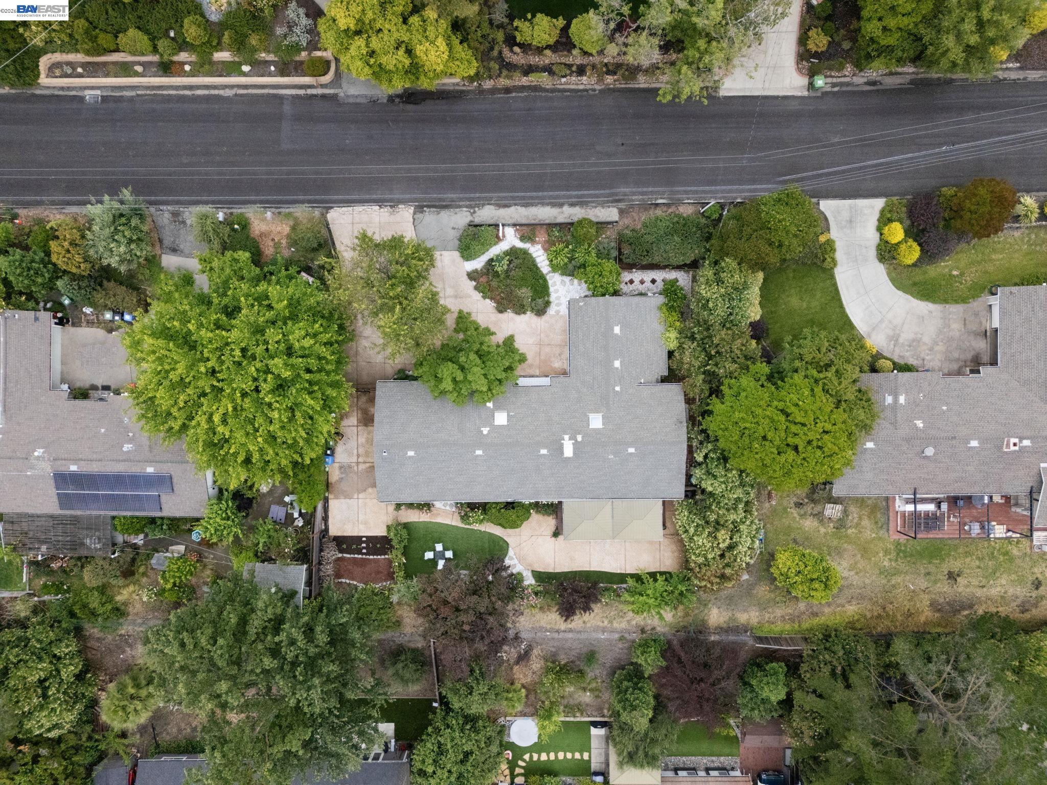 656 La Vista Road Walnut Creek, CA 94598 - Photo 4 of 68