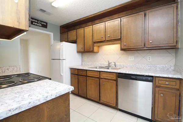 $1,550 | 6528 Hunter Street, Milton, FL 32570