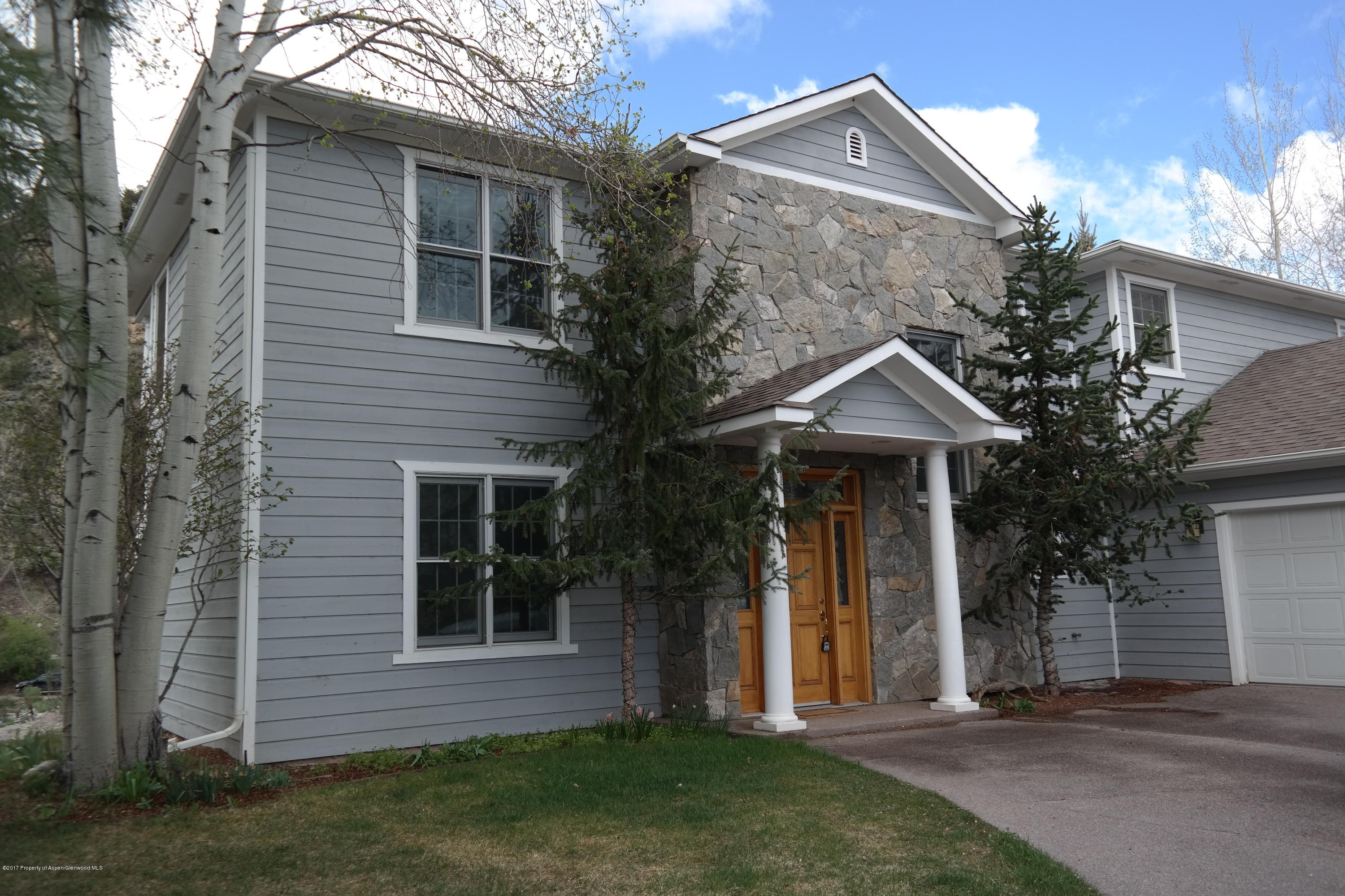 345 Oak Run Road Carbondale, CO 81623 - Photo 1 of 3 SAM_1365