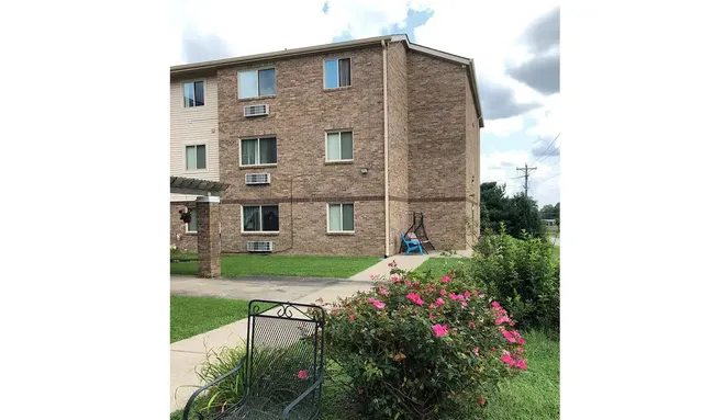 $987 | 785 Regina Lane Northwest, Corydon, IN 47112