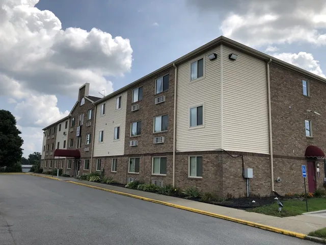 $987 | 785 Regina Lane Northwest, Corydon, IN 47112