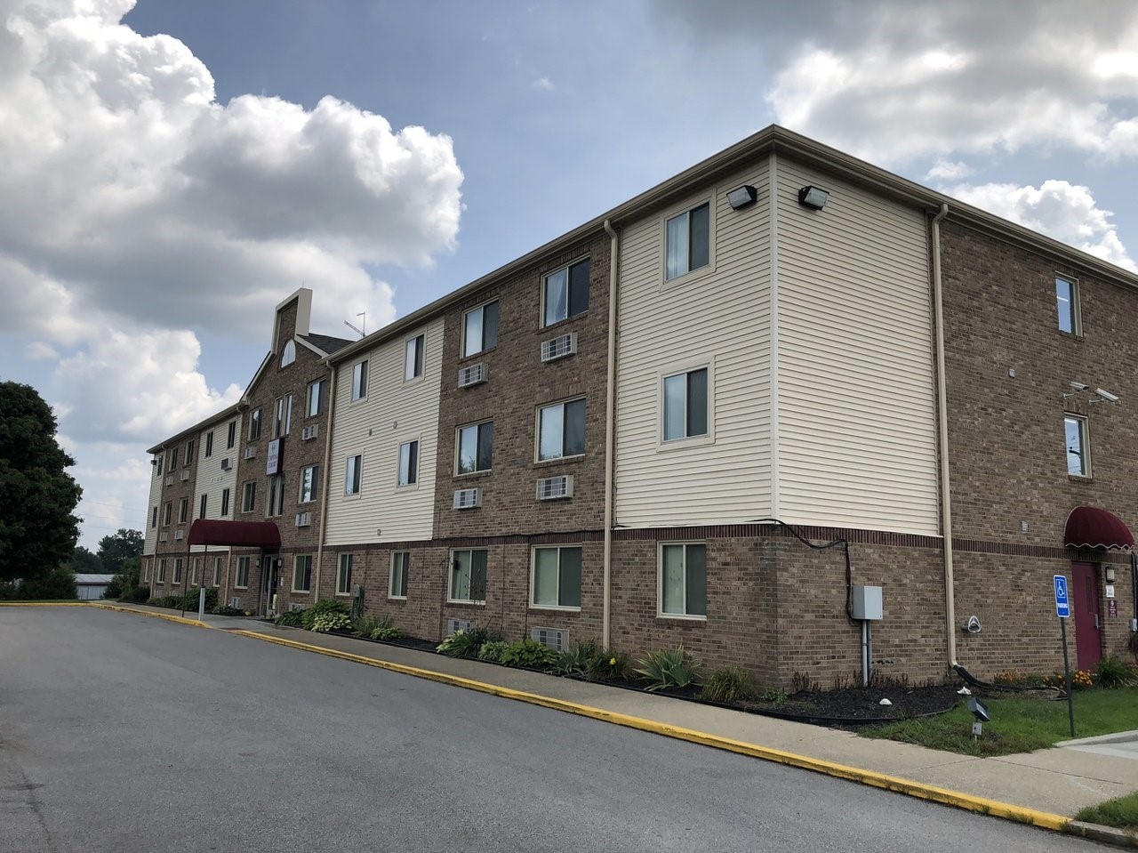 785 Regina Lane Northwest Corydon, IN 47112 - Photo 5 of 6