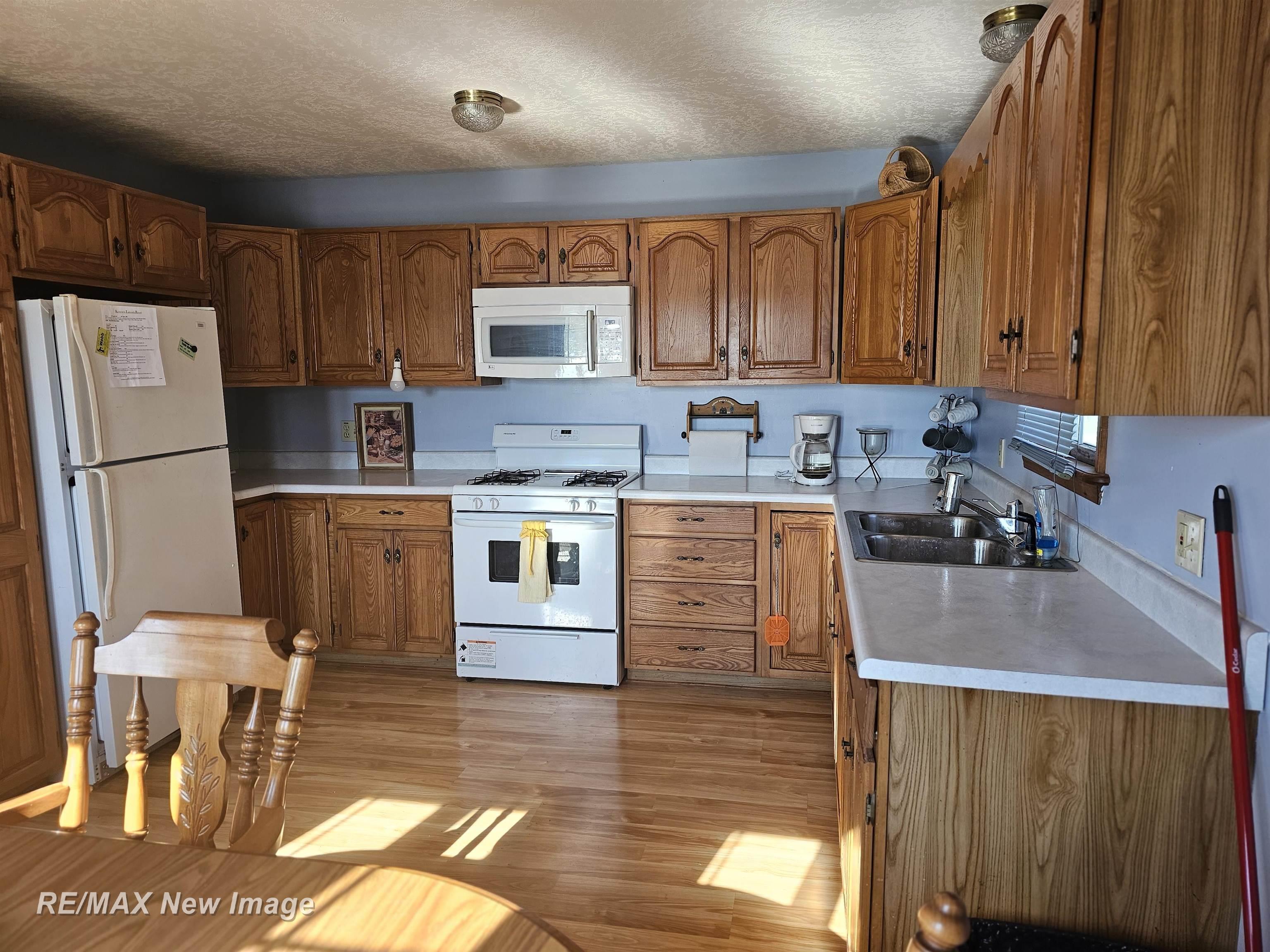 808 Crammond Rd. Hale, MI 48739 - Photo 15 of 49