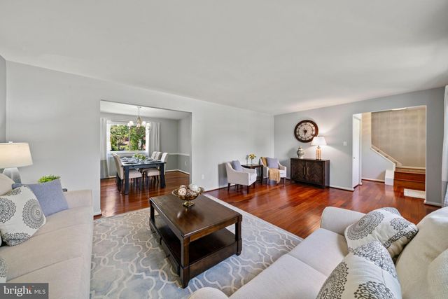 $701,000 | 10424 Sweepstakes Road, Damascus, MD 20872