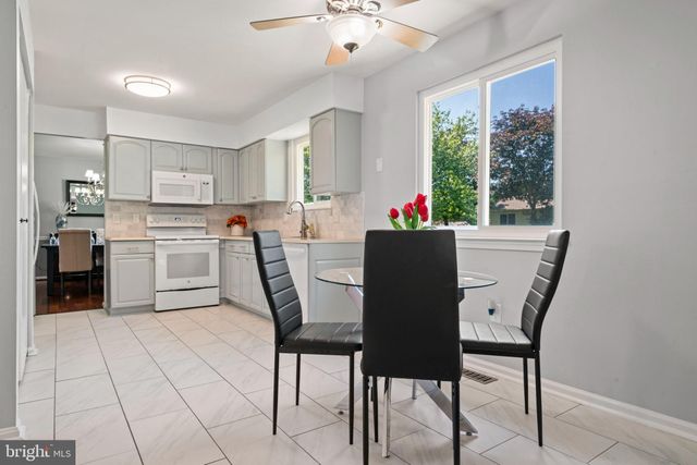 $701,000 | 10424 Sweepstakes Road, Damascus, MD 20872