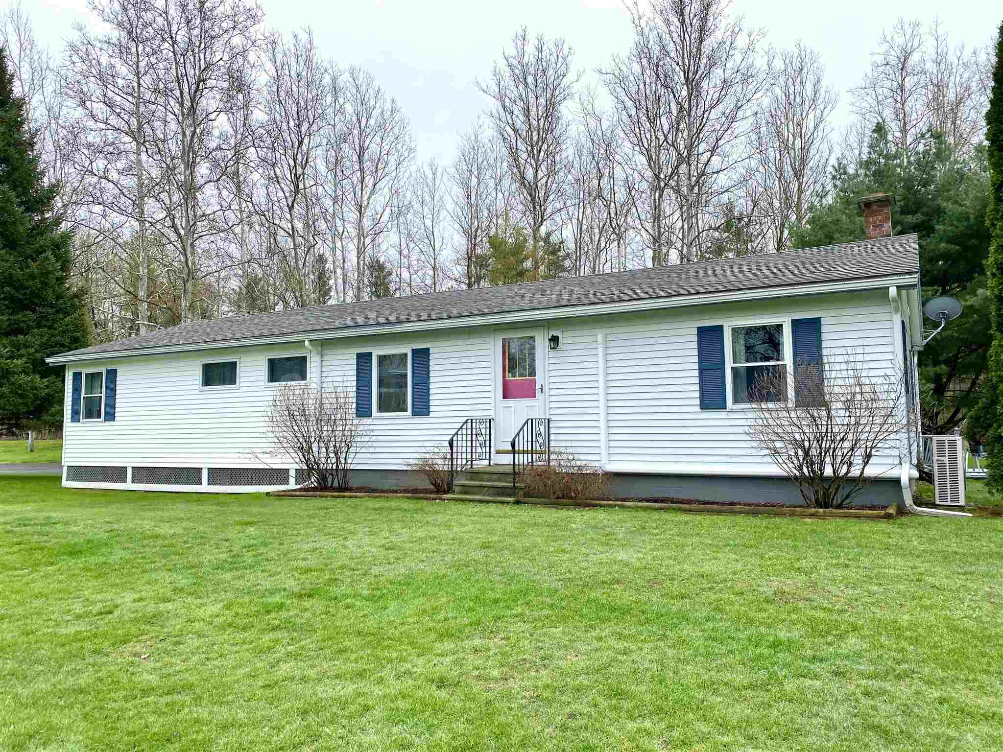 6 Cones Road Middlebury, VT 05753 - Photo 2 of 13