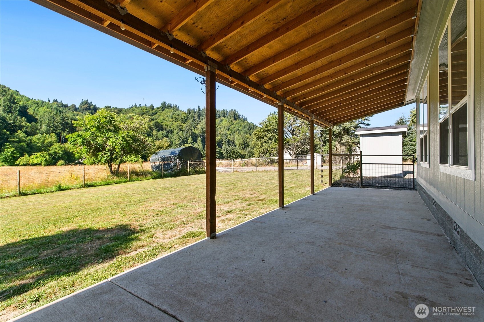 492 Coal Creek Road Chehalis, WA 98532 - Photo 24 of 38 a view of an outdoor space with swimming pool