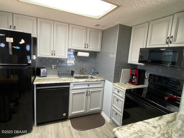 2700 Ocean Shore Boulevard, Unit 301 Ormond Beach, FL 32176 - Photo 8 of 46 IMG_6320