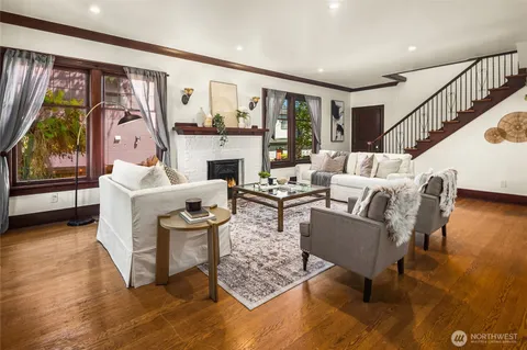$1,370,000 | 3307 East Pike Street, Seattle, WA 98122