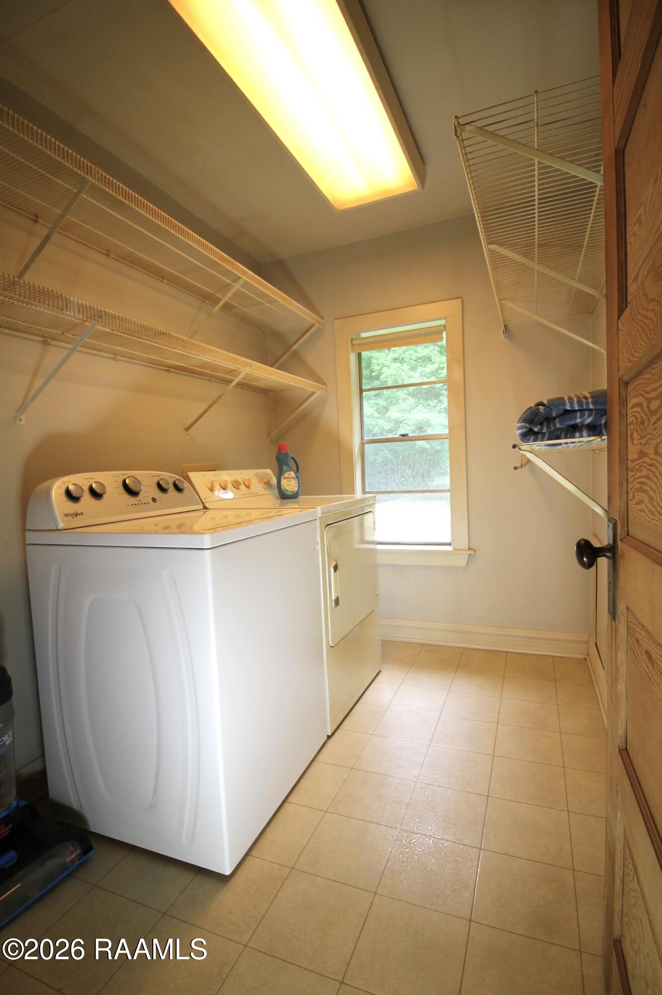 320 Frozard Road Arnaudville, LA 70512 - Photo 22 of 33 laundry